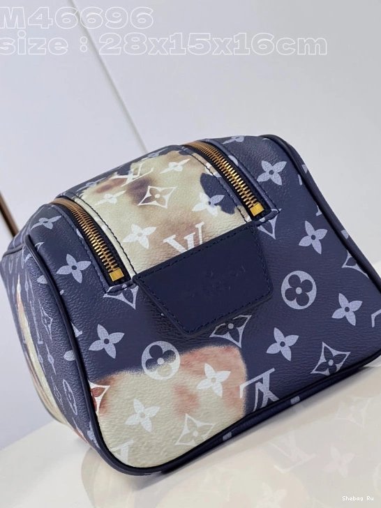 LOUIS DOPP POUCH VUITTON KIT TOILET 0724